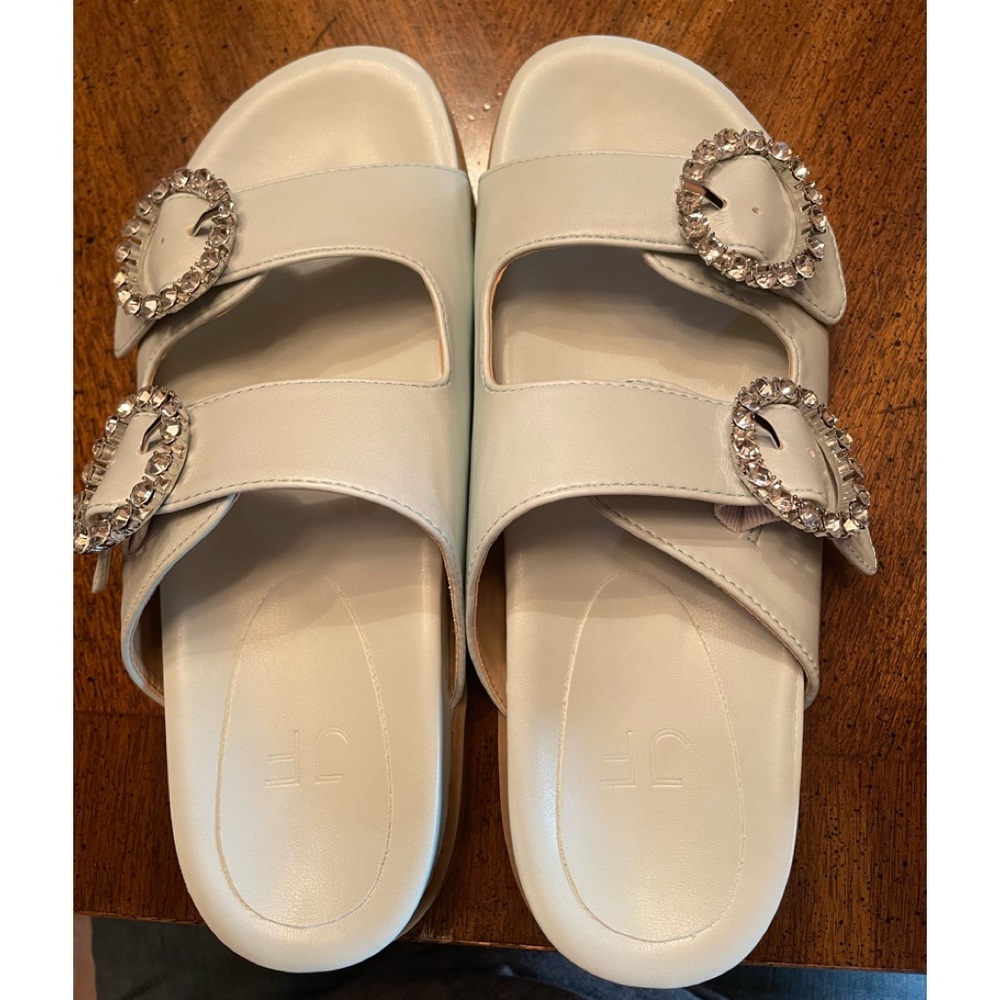 Just fab flat sandals